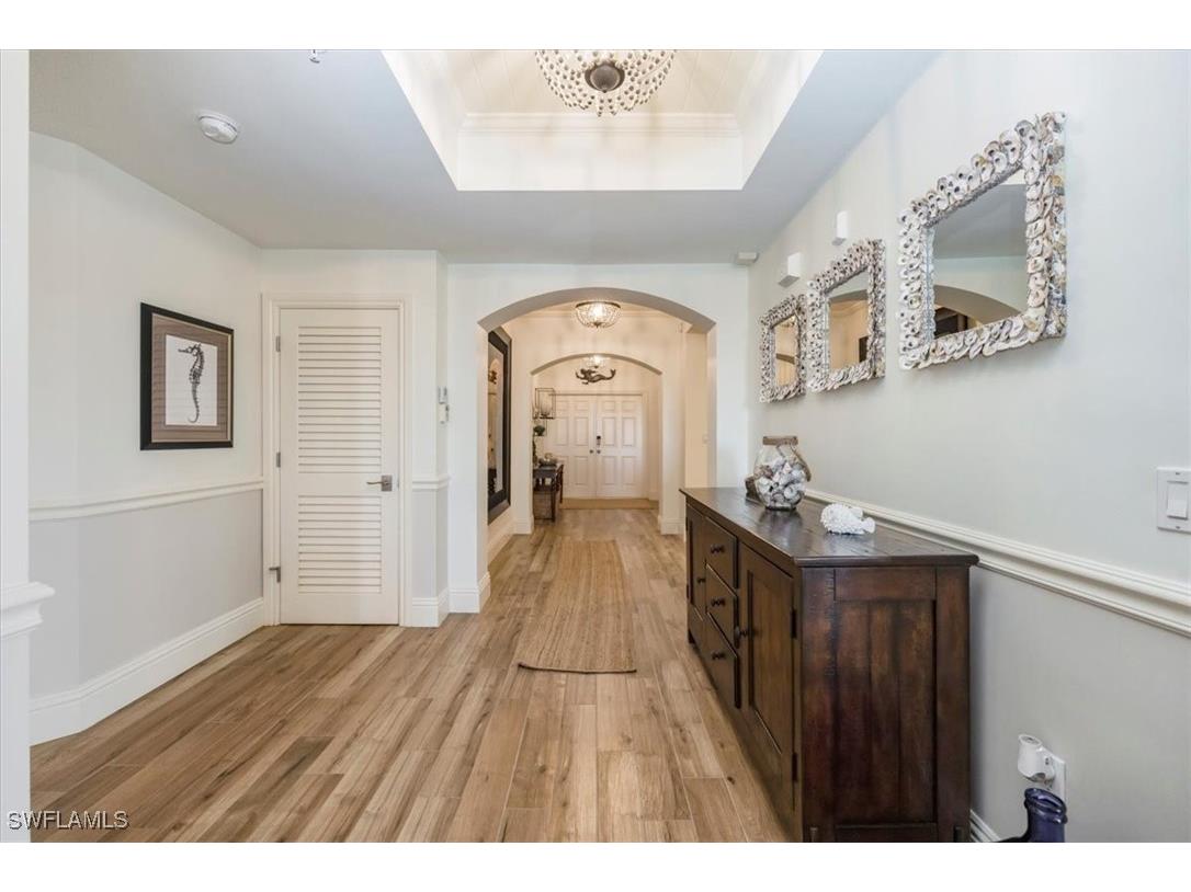 451 Bayfront Place #5407 Naples FL 34102 225066805 image1