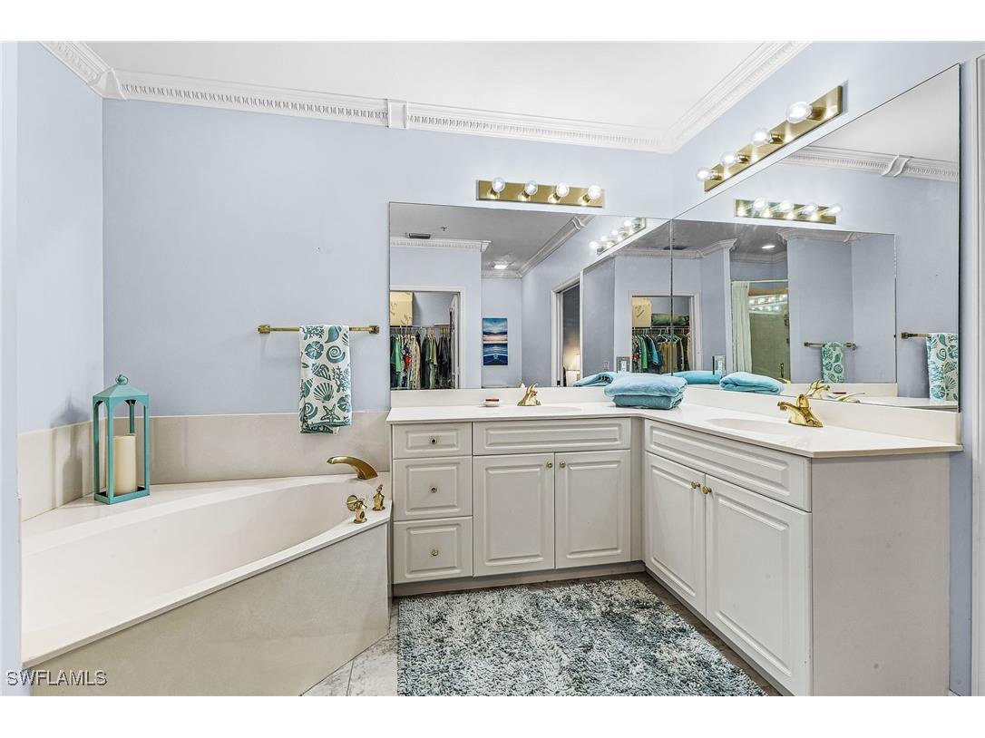 451 Bayfront Place #5503 Naples FL 34102 225082187 image11