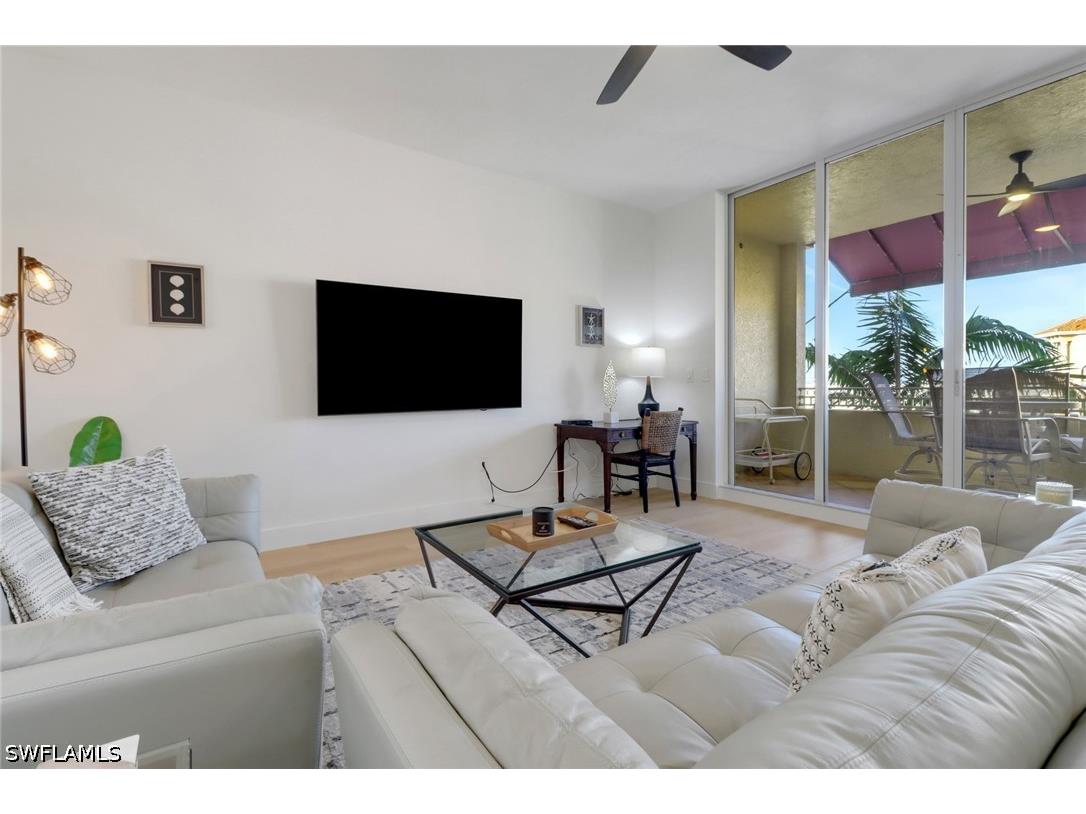 451 Bayfront Place #5505 Naples FL 34102 226012740 image7