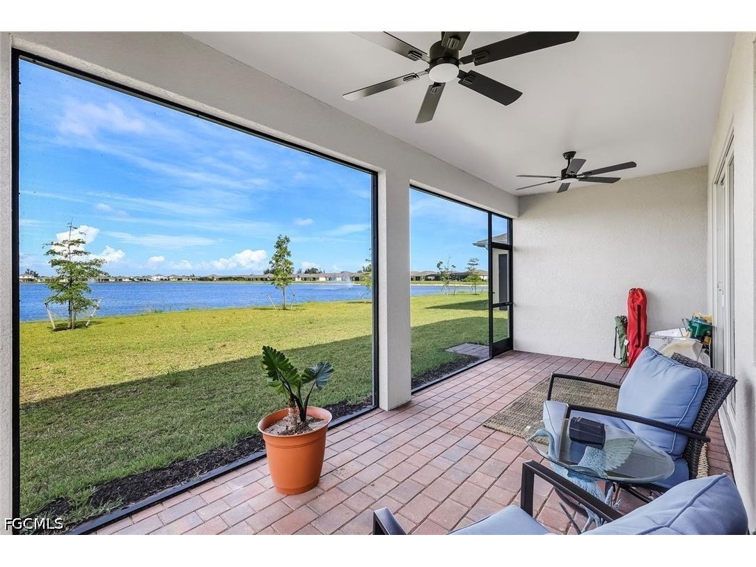 451 Spring Hill Lake Loop Cape Coral FL 33993 2026026912 image27