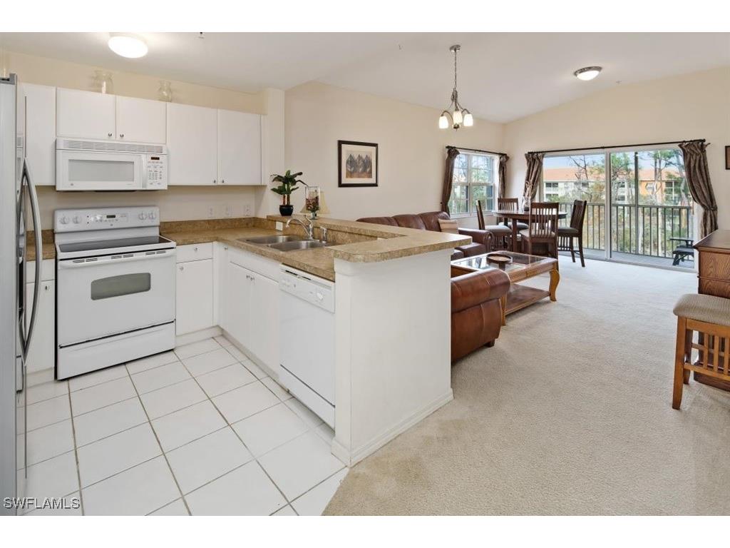 4510 Botanical Place Circle #402 Naples FL 34112 226001738 image2