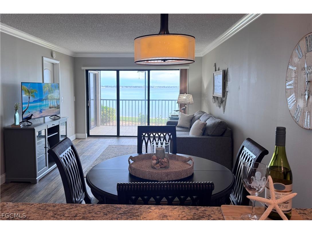 4510 N Key Drive #102 North Fort Myers FL 33903 2026012792 image1