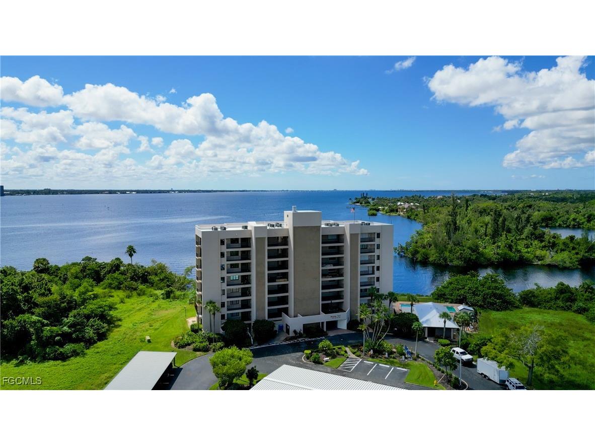 4510 N Key Drive #104 North Fort Myers FL 33903 2025011358 image1