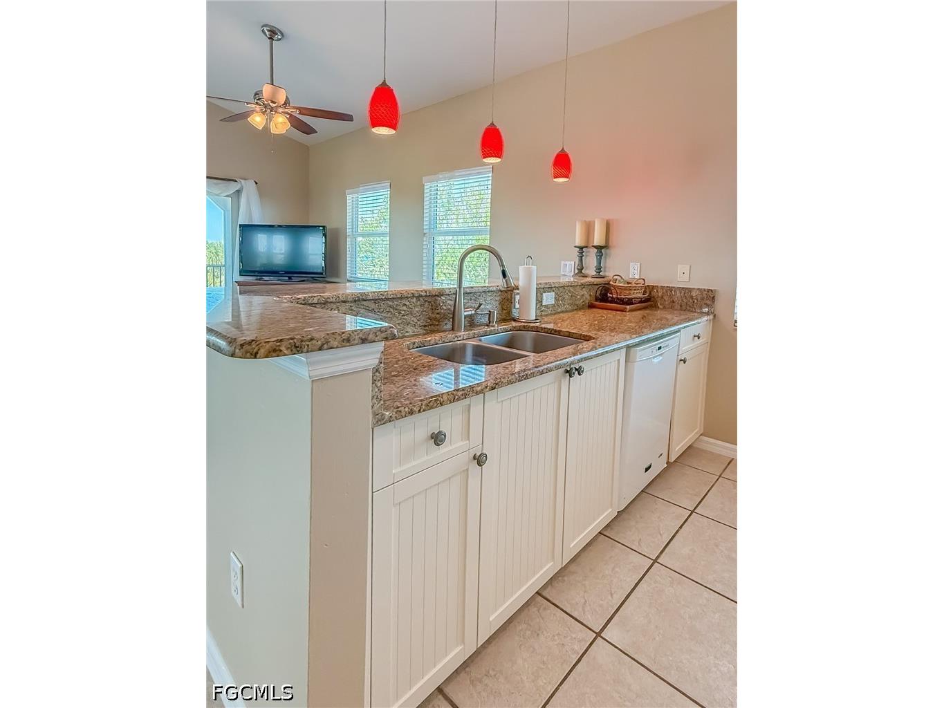 4511 & 4501 Schooner Drive Upper Captiva FL 33924 2026014378 image13