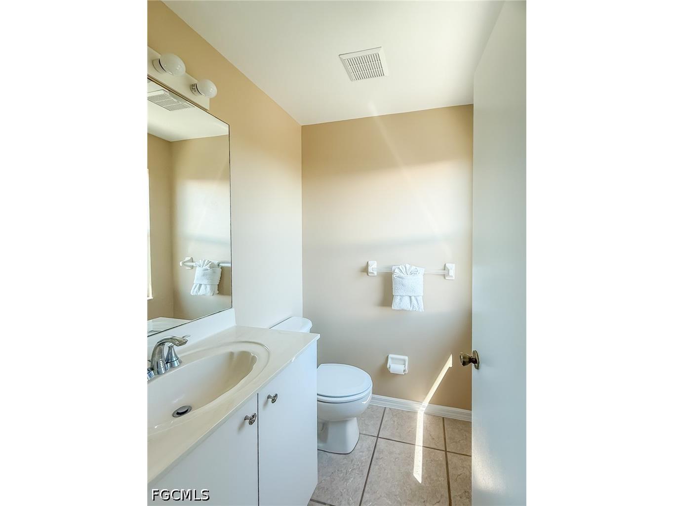 4511 & 4501 Schooner Drive Upper Captiva FL 33924 2026014378 image22