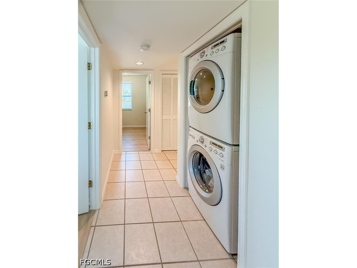 4511 & 4501 Schooner Drive Upper Captiva FL 33924 2026014378 image28