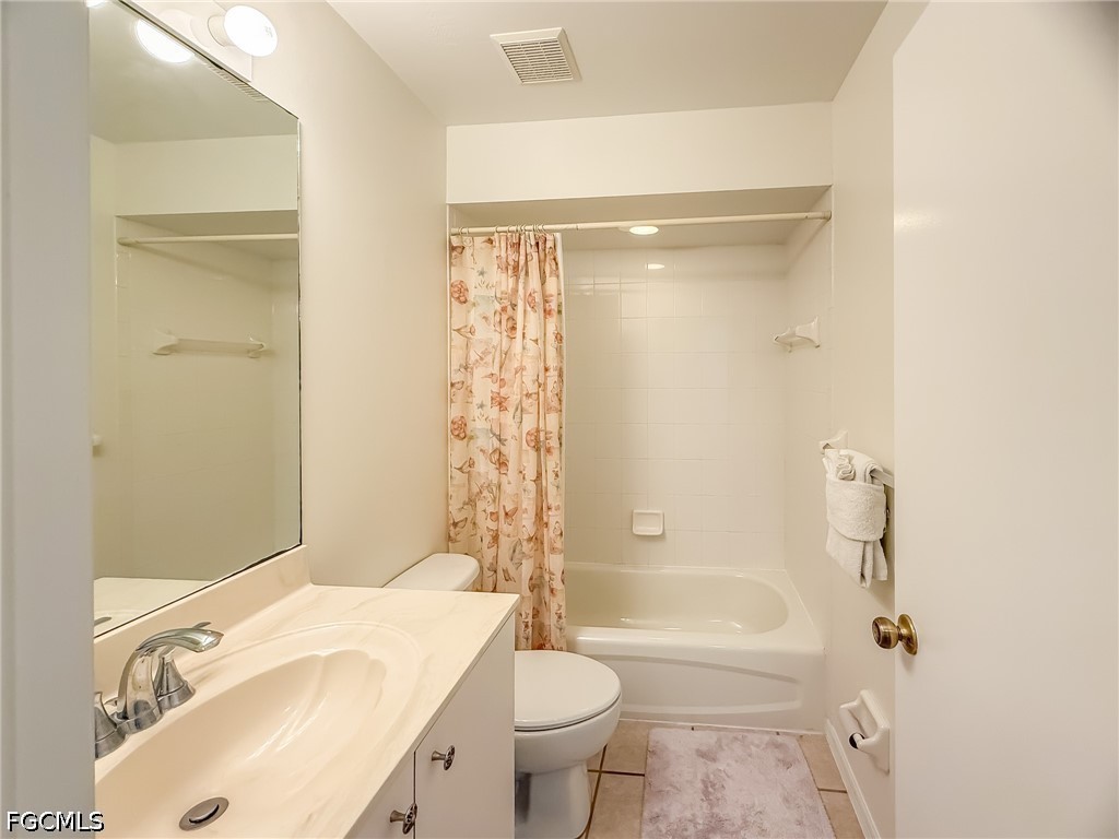 4511 & 4501 Schooner Drive Upper Captiva FL 33924 2026014378 image35