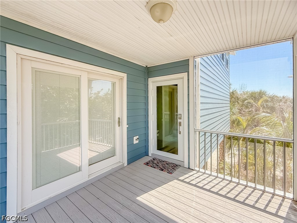 4511 & 4501 Schooner Drive Upper Captiva FL 33924 2026014378 image42