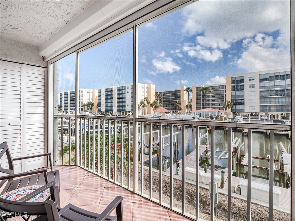 4511 Bay Beach Lane #114 Fort Myers Beach FL 33931 2025018125 image23