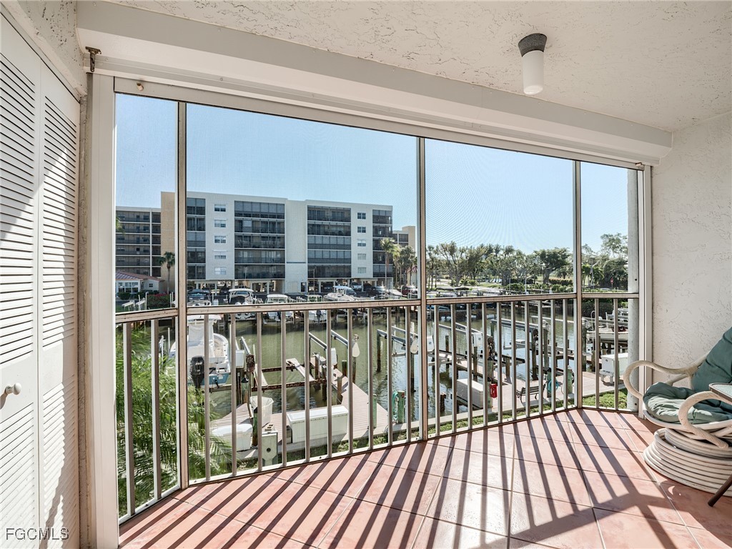 4511 Bay Beach Lane #114 Fort Myers Beach FL 33931 2025018125 image31