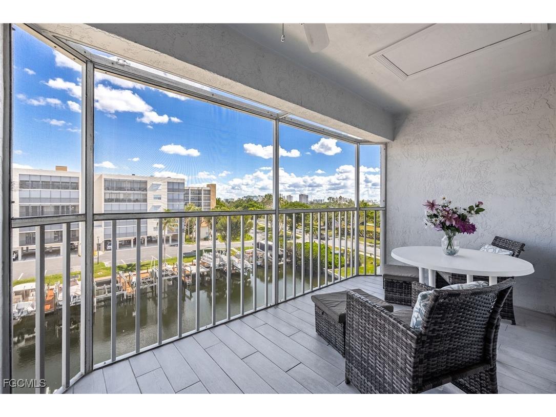 4511 Bay Beach Lane #315 Fort Myers Beach FL 33931 2025012735 image1