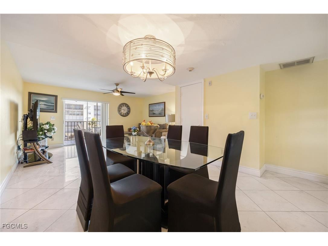 4511 Bay Beach Lane #315 Fort Myers Beach FL 33931 2025012735 image11