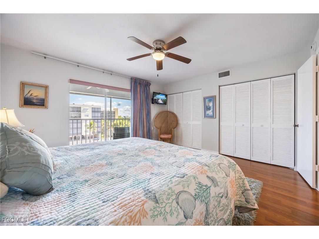 4511 Bay Beach Lane #315 Fort Myers Beach FL 33931 2025012735 image25