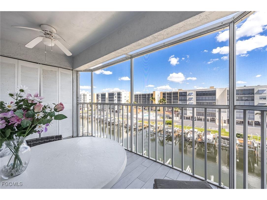 4511 Bay Beach Lane #315 Fort Myers Beach FL 33931 2025012735 image28