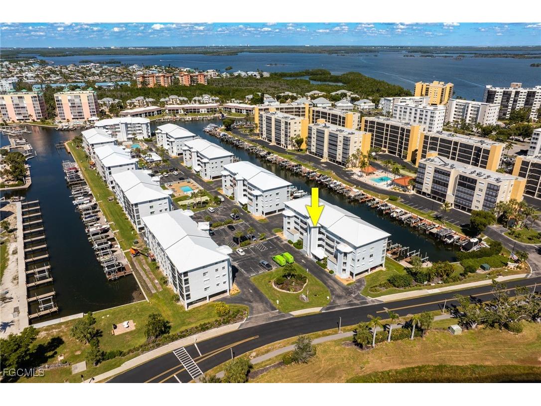 4511 Bay Beach Lane #315 Fort Myers Beach FL 33931 2025012735 image37