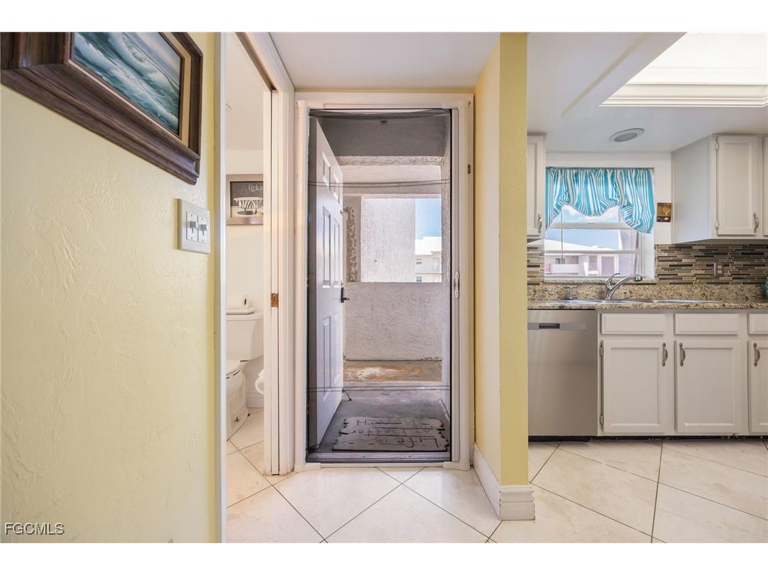 4511 Bay Beach Lane #315 Fort Myers Beach FL 33931 2025012735 image4