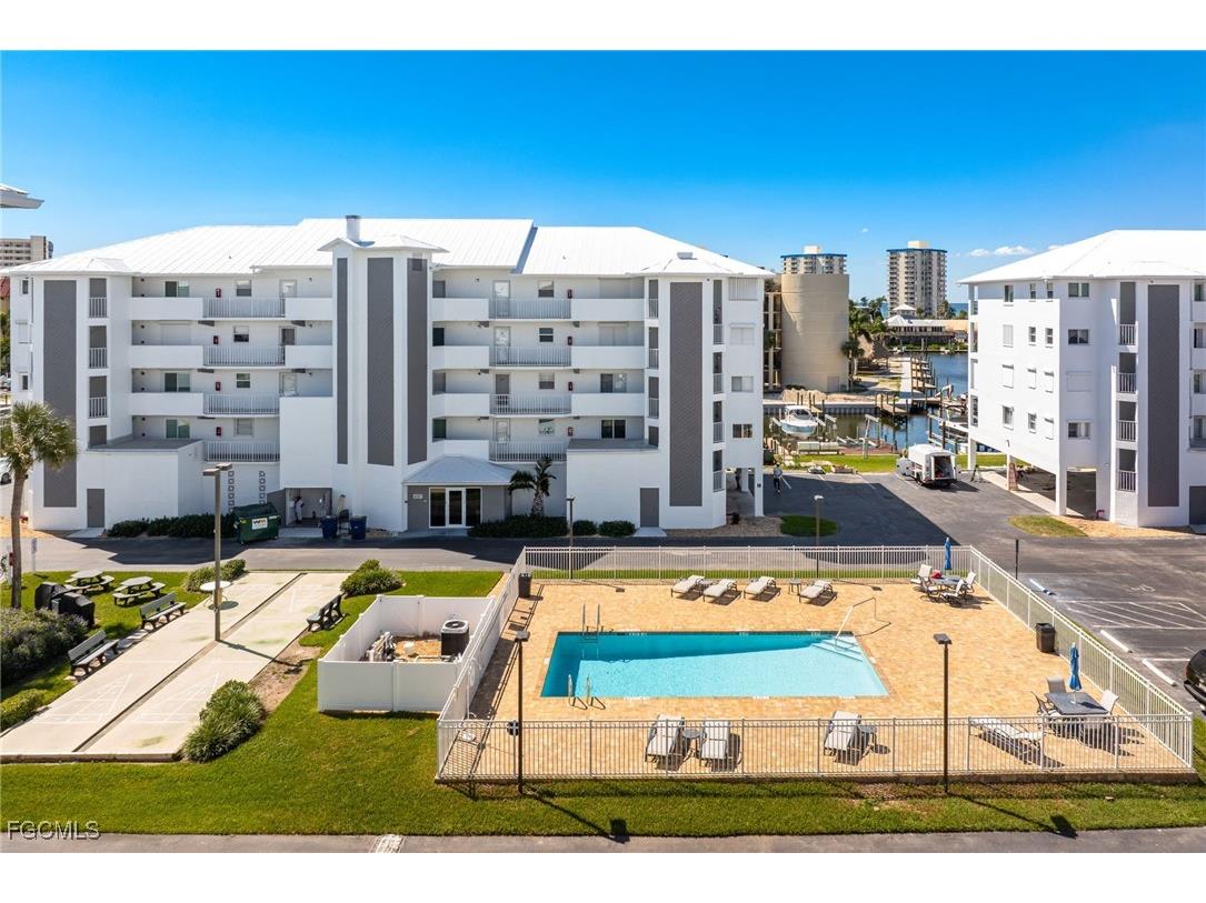 4511 Bay Beach Lane #315 Fort Myers Beach FL 33931 2025012735 image43