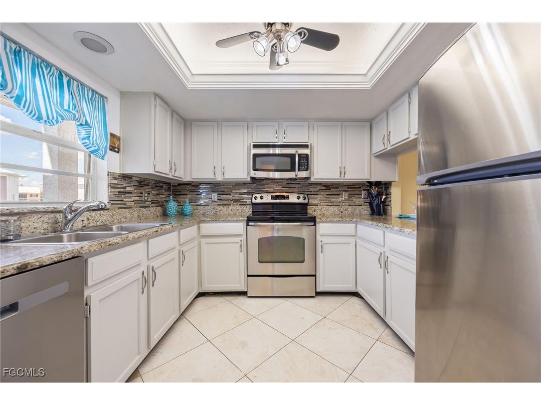 4511 Bay Beach Lane #315 Fort Myers Beach FL 33931 2025012735 image5