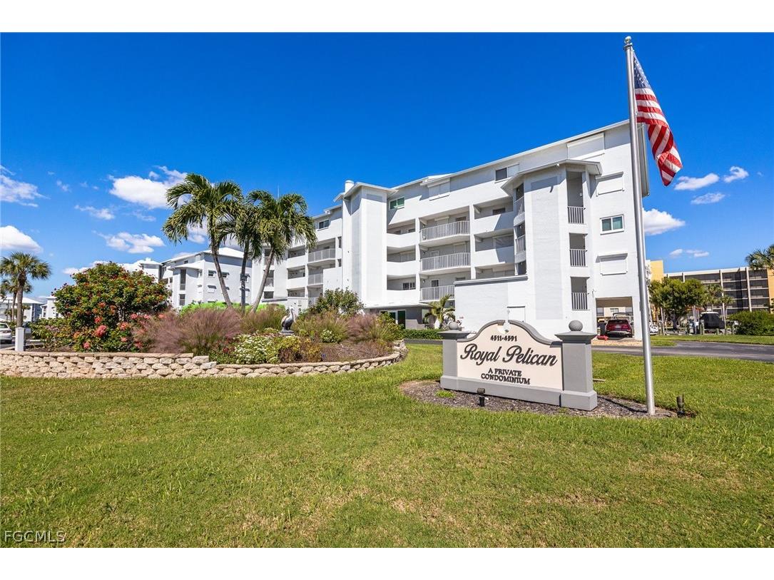 4511 Bay Beach Lane #315 Fort Myers Beach FL 33931 2026010185 image2