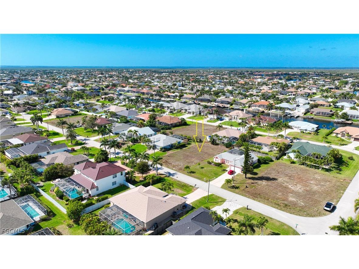 4512 SW 22nd Avenue Cape Coral FL 33914 2025003469 image6