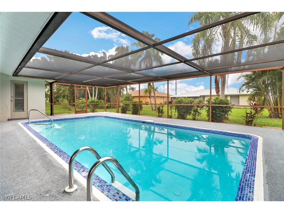 4513 SW 1st Avenue Cape Coral FL 33914 224056514 image1