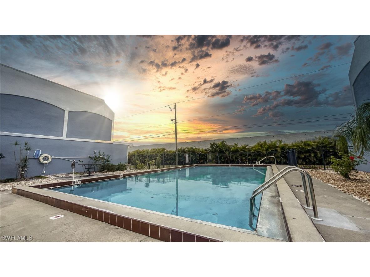 4513 SW 8th Court #118 Cape Coral FL 33914 224002861 image1