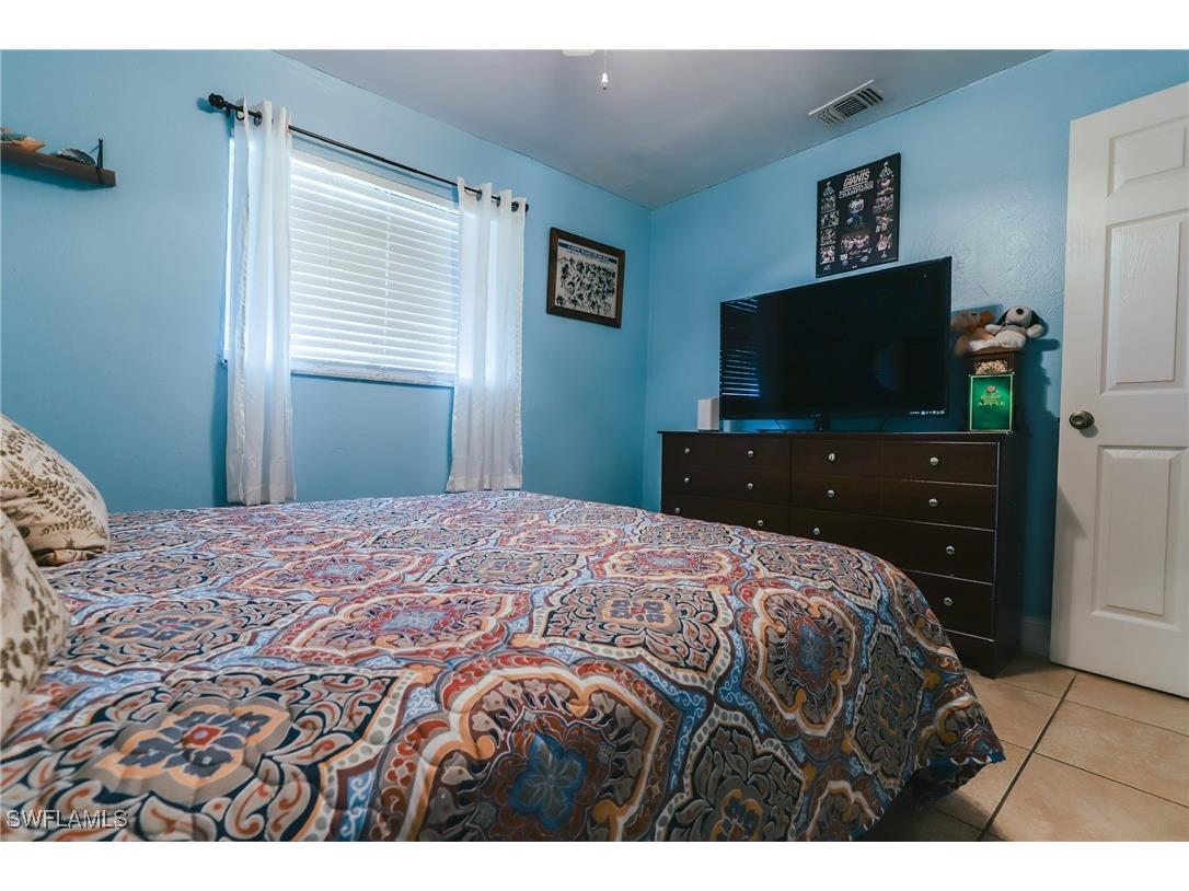 4514 Santa Barbara Boulevard #5 Cape Coral FL 33914 225035319 image10