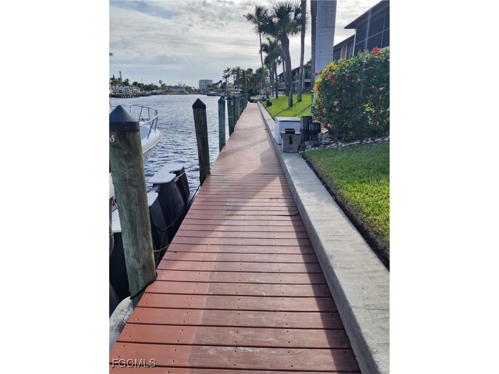 4515 Country Club Boulevard #204 Cape Coral FL 33904 2025006156 image45