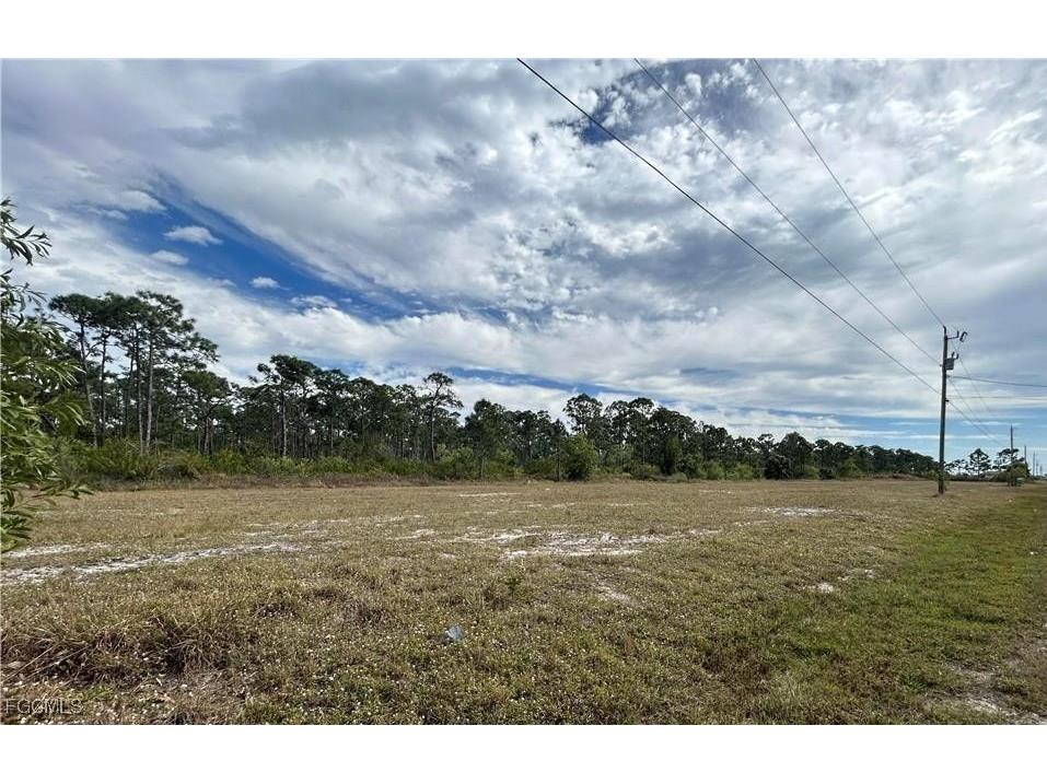 4515 NW 34th Avenue Cape Coral FL 33993 2025023456 image2