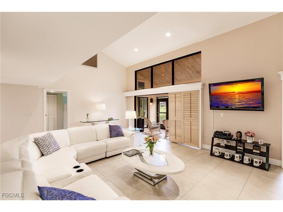 4515 Windjammer Lane Fort Myers FL 33919 2025022568 image10