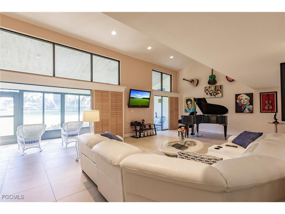 4515 Windjammer Lane Fort Myers FL 33919 2025022568 image17