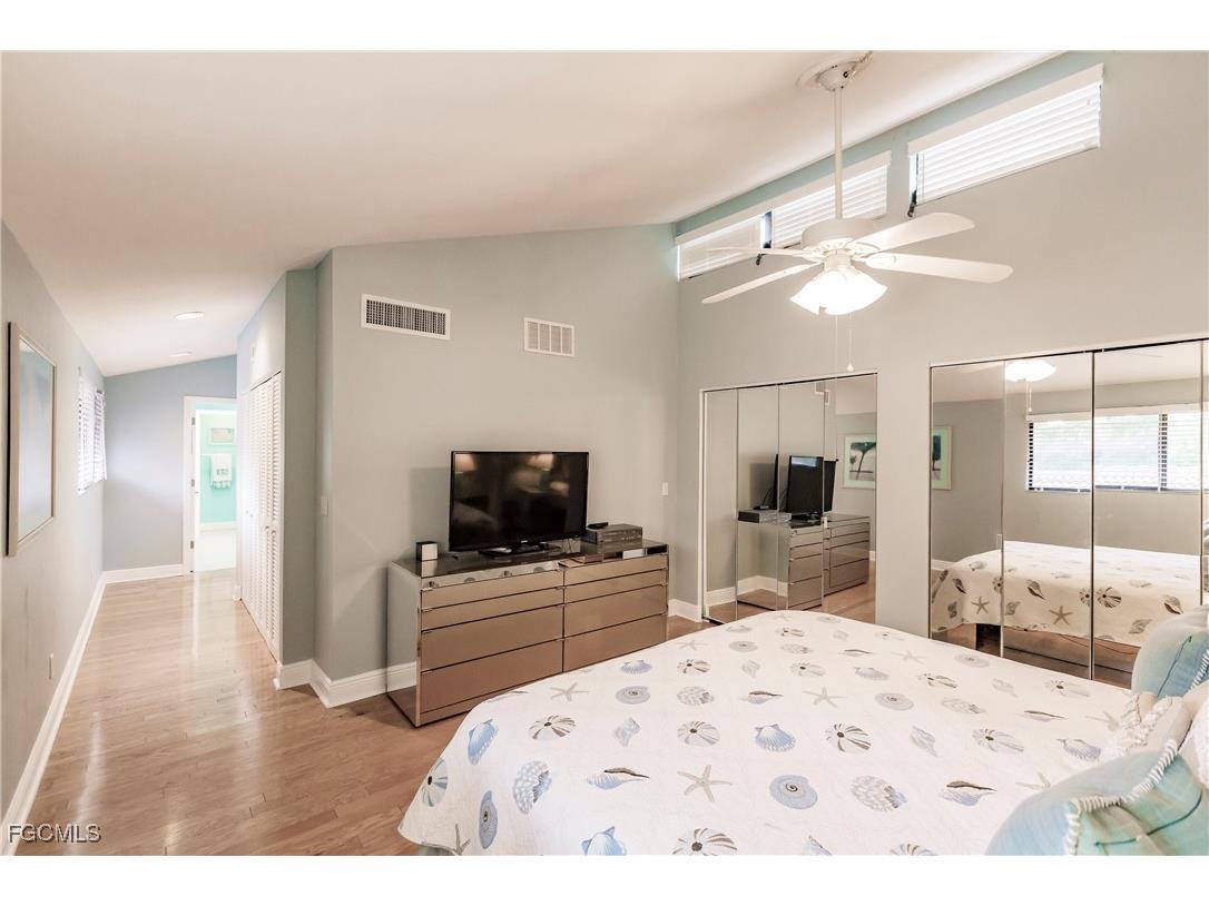 4515 Windjammer Lane Fort Myers FL 33919 2025022568 image27