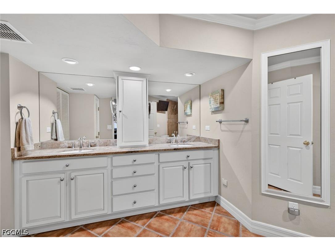 4516 Longboat Lane Fort Myers FL 33919 2026019639 image21