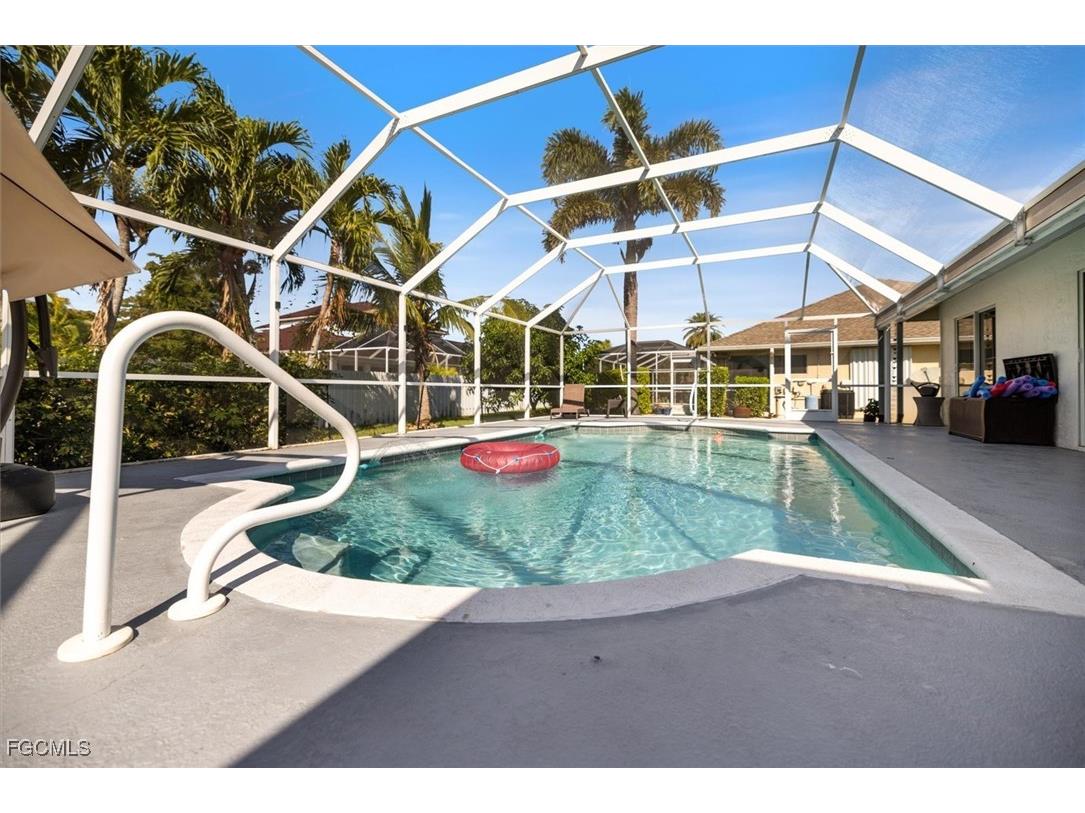 4516 SW 21st Place Cape Coral FL 33914 2025021273 image10