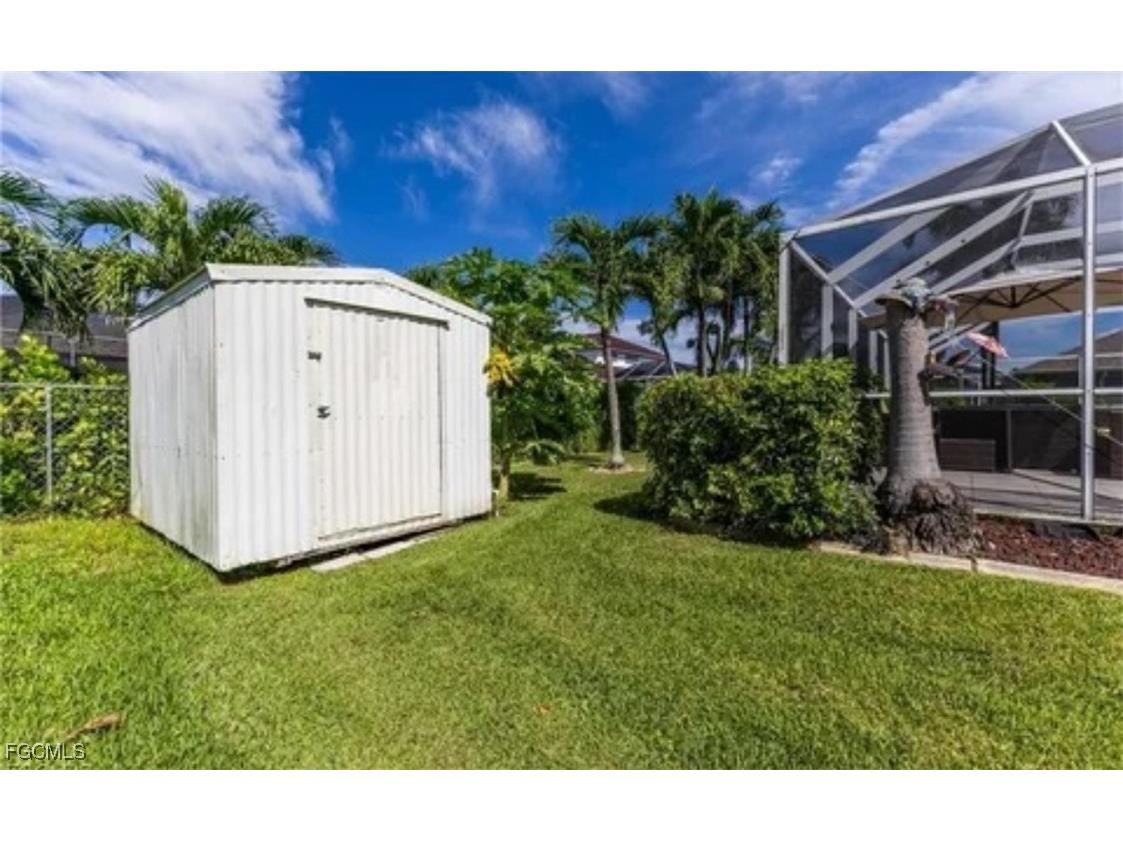 4516 SW 21st Place Cape Coral FL 33914 2025021273 image13