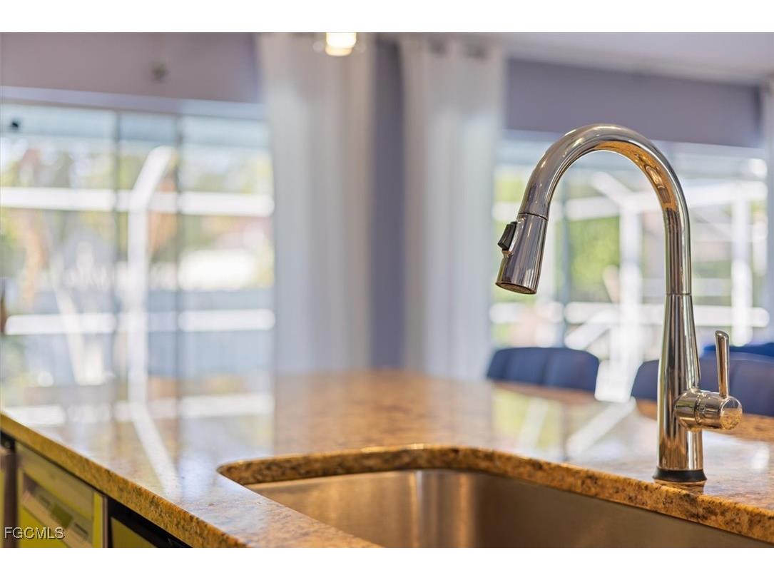 4516 SW 21st Place Cape Coral FL 33914 2025021273 image15