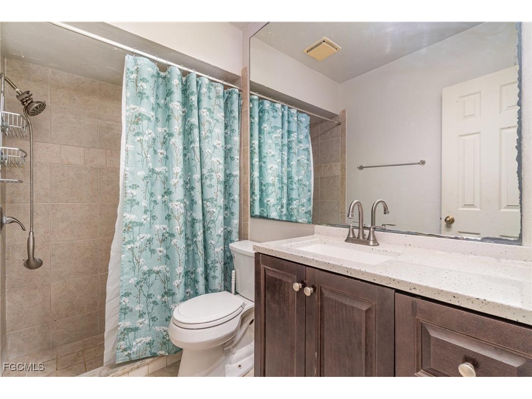 4516 Santa Barbara Boulevard #1 Cape Coral FL 33914 2026000979 image12