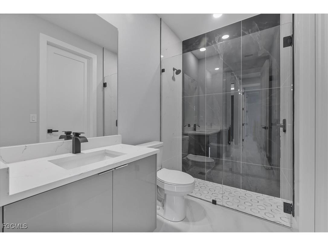 4517/4519 24th St Sw Lehigh Acres FL 33973 2025007729 image13