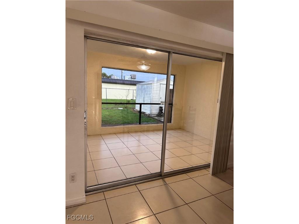 4517 SW Santa Barbara Place #4517 Cape Coral FL 33914 2025016052 image16