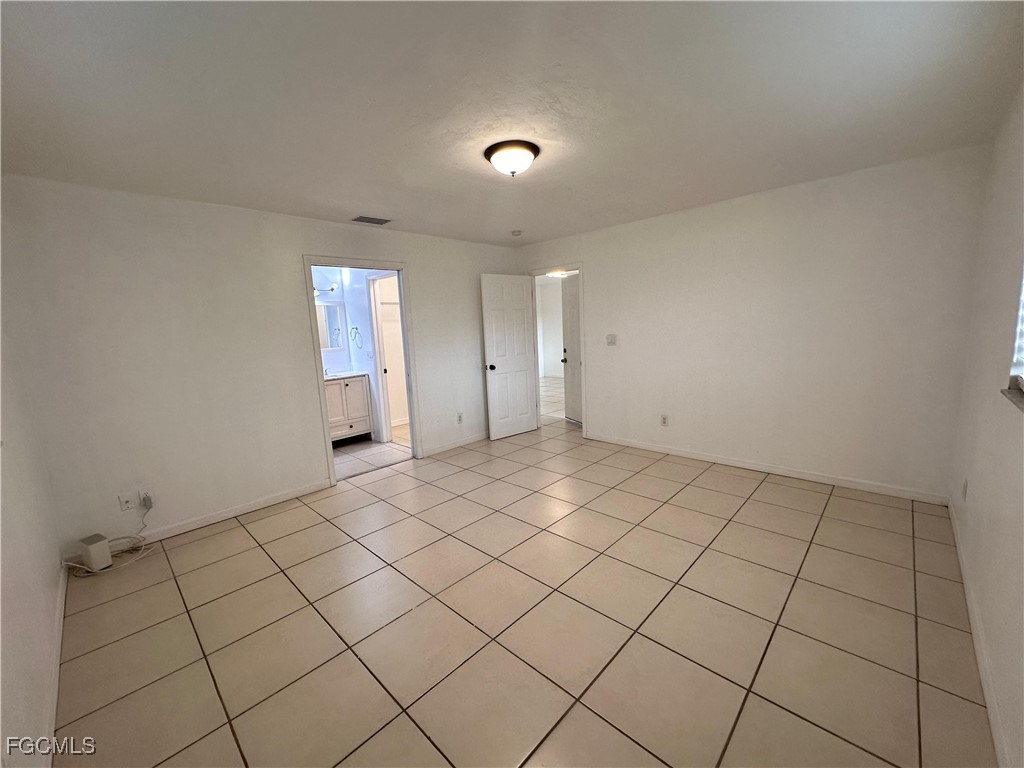 4517 SW Santa Barbara Place #4517 Cape Coral FL 33914 2025016052 image2