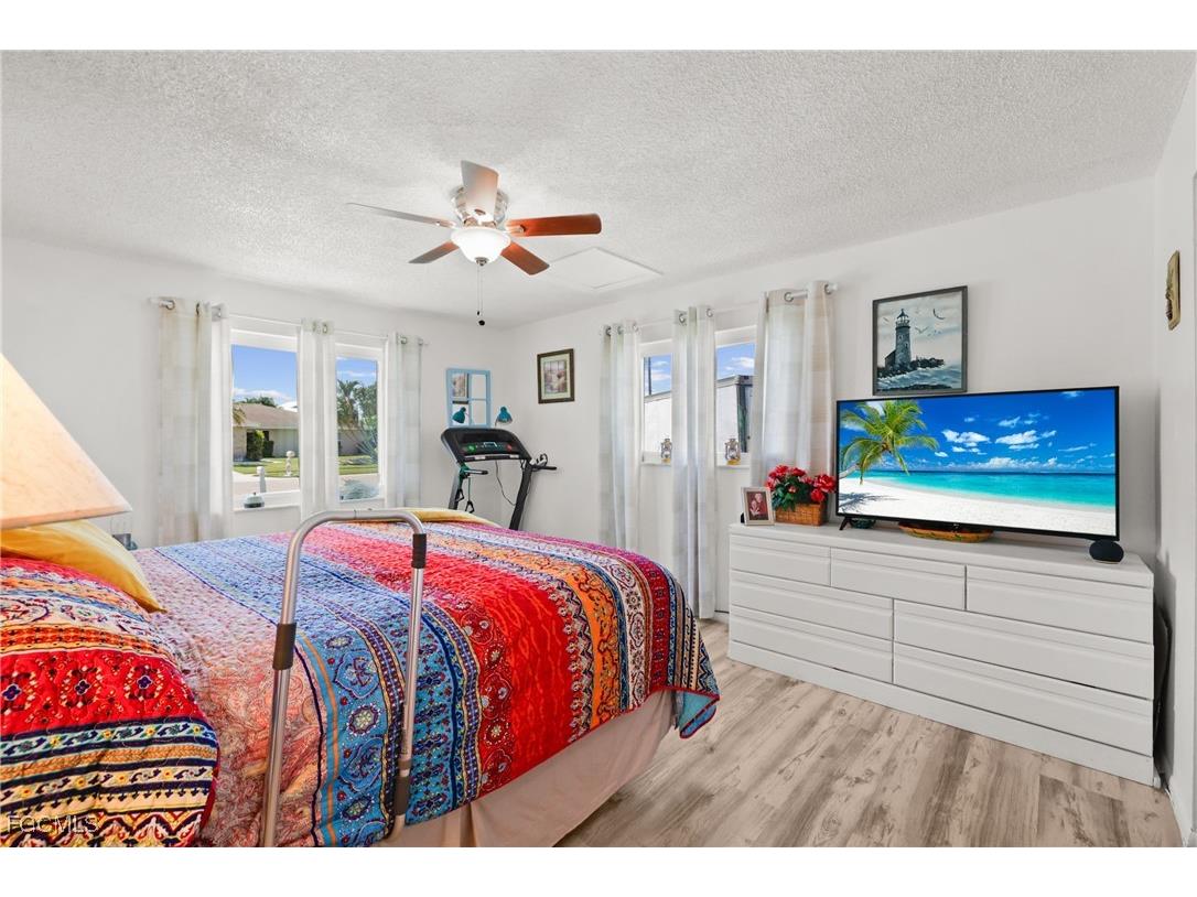 4517 Vinsetta Avenue North Fort Myers FL 33903 2025006173 image17