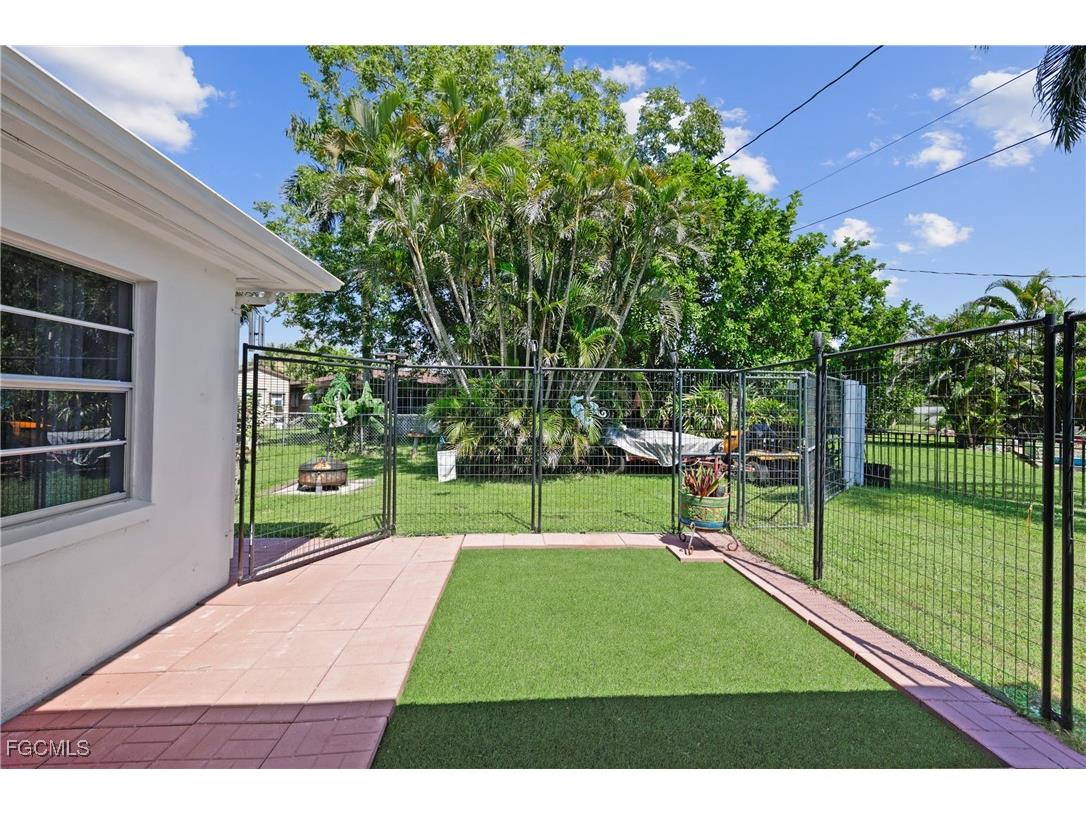 4517 Vinsetta Avenue North Fort Myers FL 33903 2025006173 image19