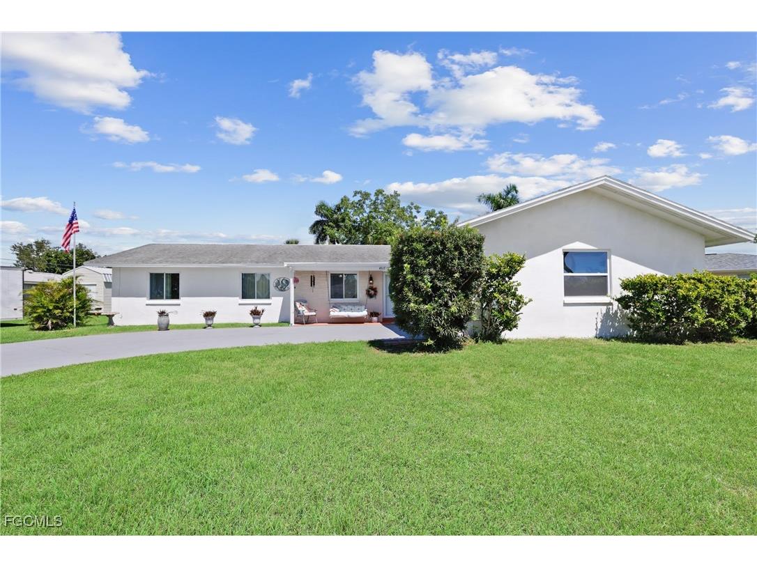 4517 Vinsetta Avenue North Fort Myers FL 33903 2025006173 image2