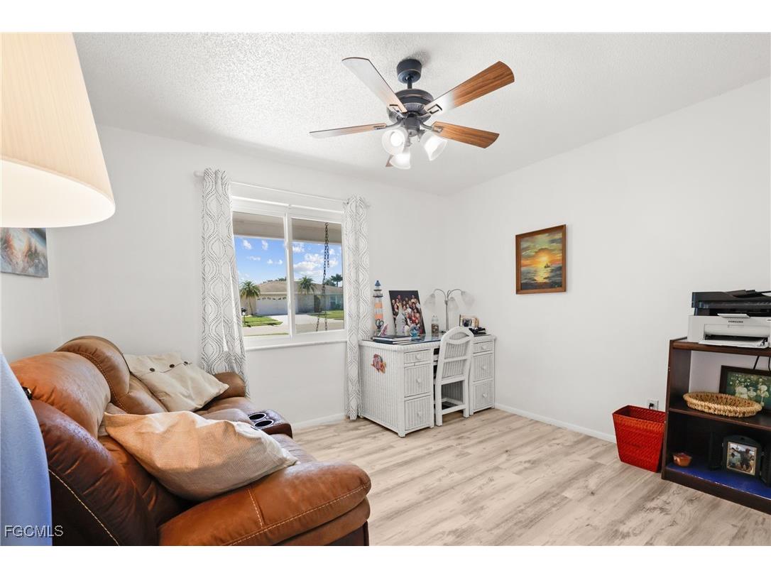 4517 Vinsetta Avenue North Fort Myers FL 33903 2025006173 image23