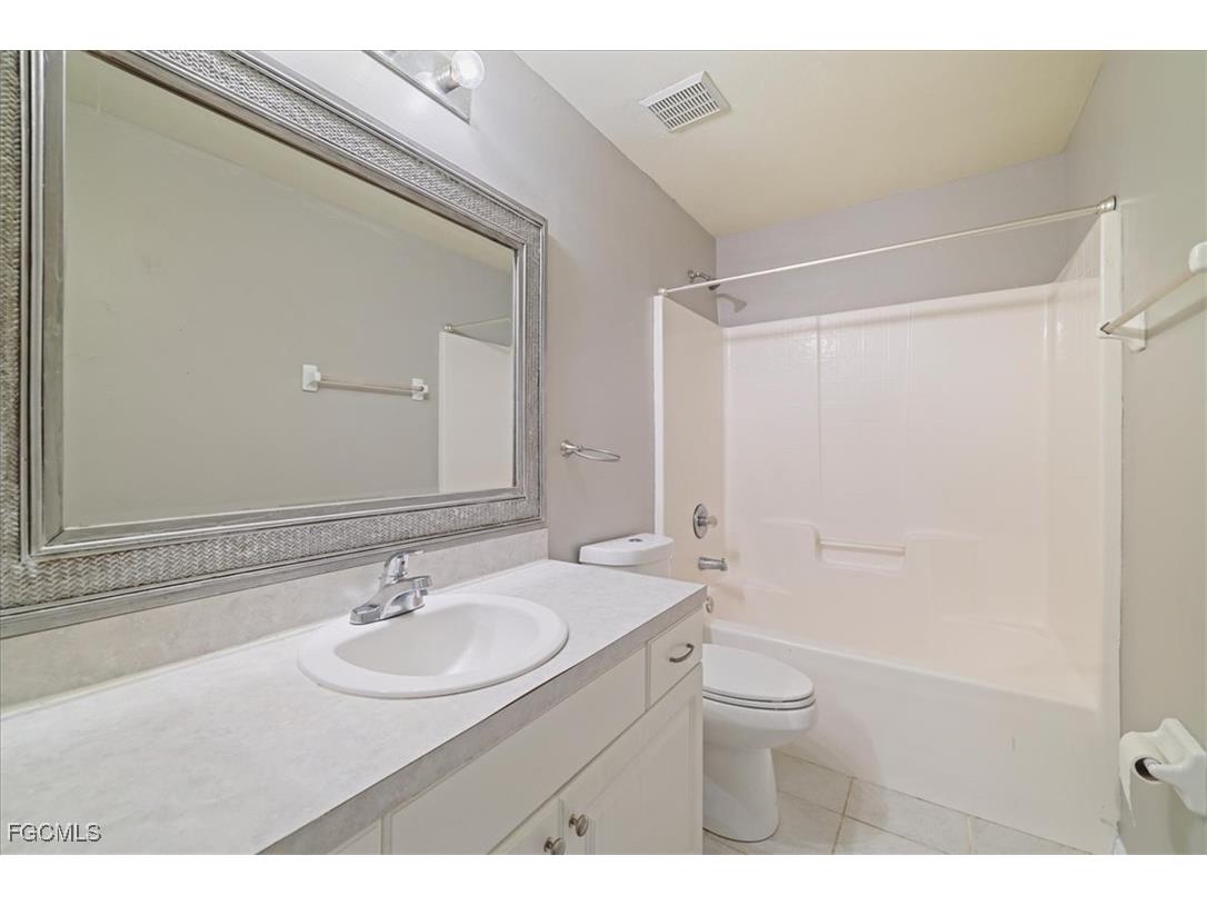 4518 Douglas Lane Lehigh Acres FL 33973 2025014614 image15