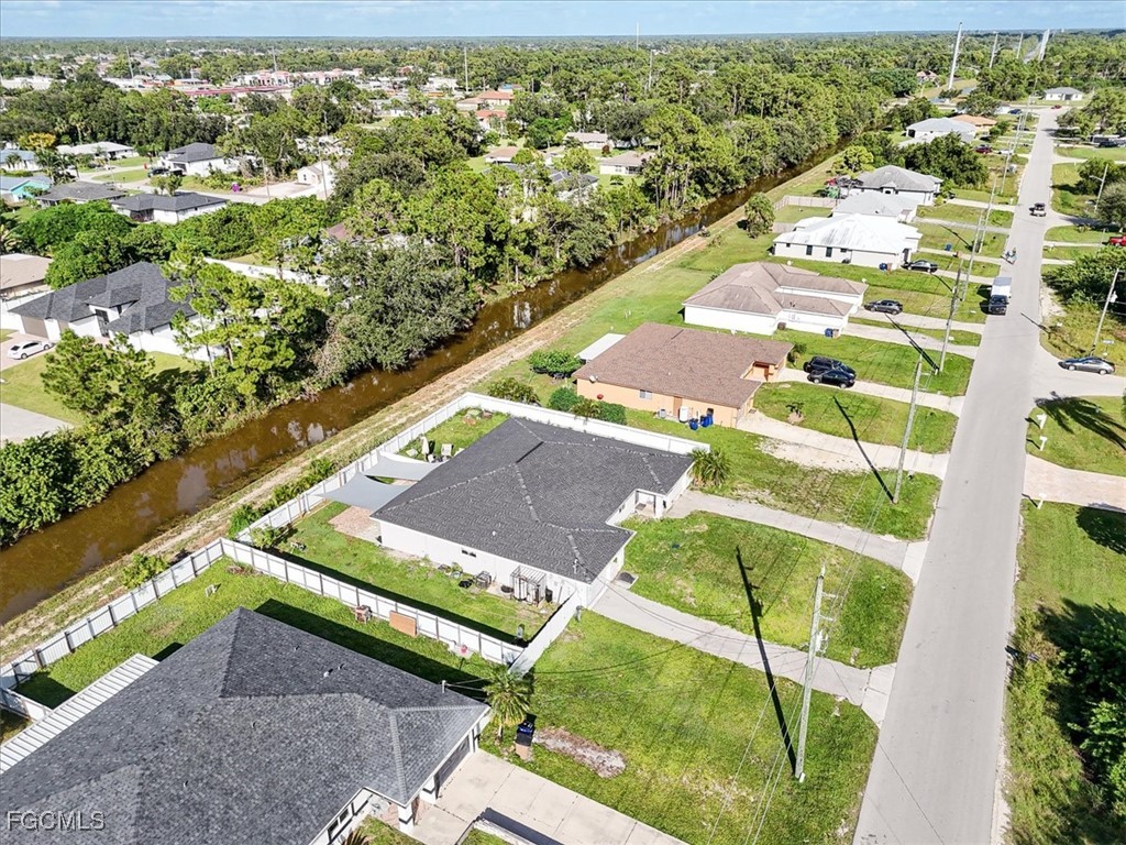 4518 Douglas Lane Lehigh Acres FL 33973 2025014614 image20