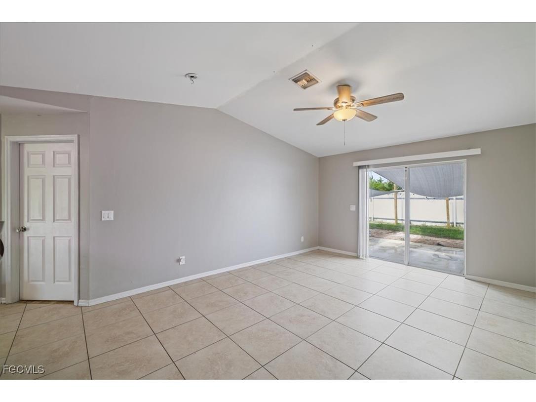 4518 Douglas Lane Lehigh Acres FL 33973 2025014614 image3