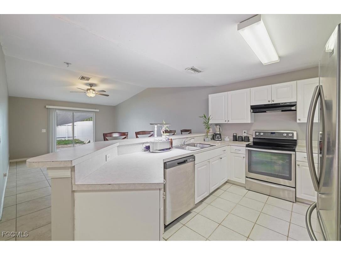 4518 Douglas Lane Lehigh Acres FL 33973 2025014614 image7