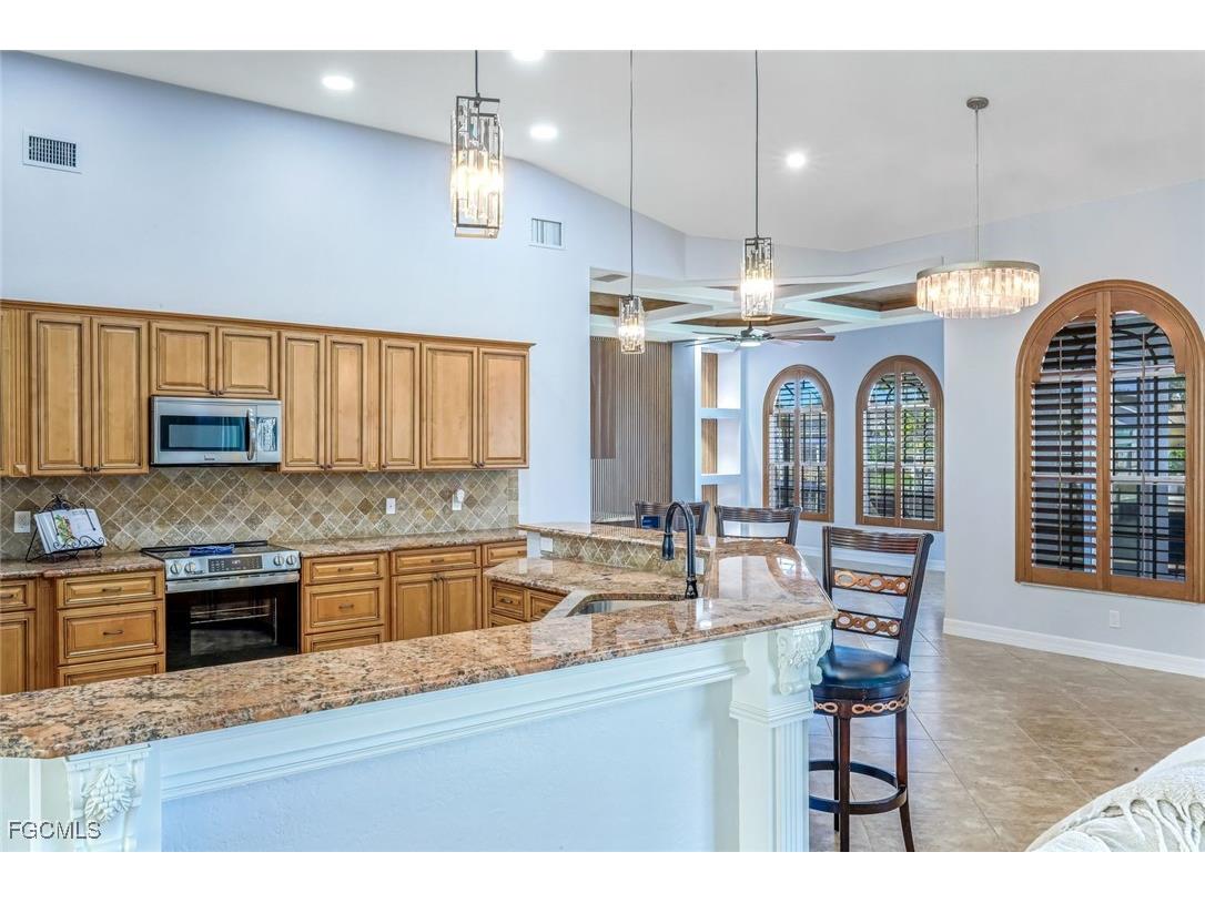 4518 SW 22nd Place Cape Coral FL 33914 2025023703 image21