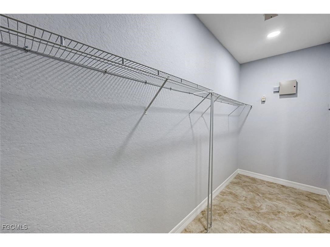 4518 SW 22nd Place Cape Coral FL 33914 2025023703 image28